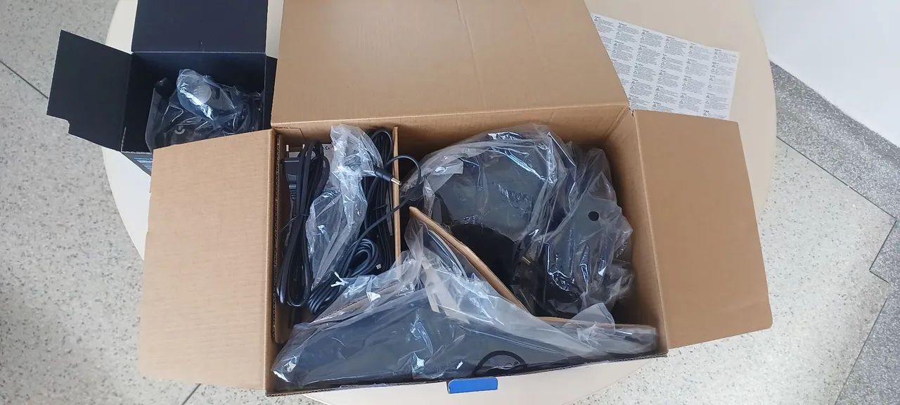 Kit Simulador Logitech G29 (Volante + Pedais + Câmbio Shifter + Suporte De Ferro Completo) - Foto 3