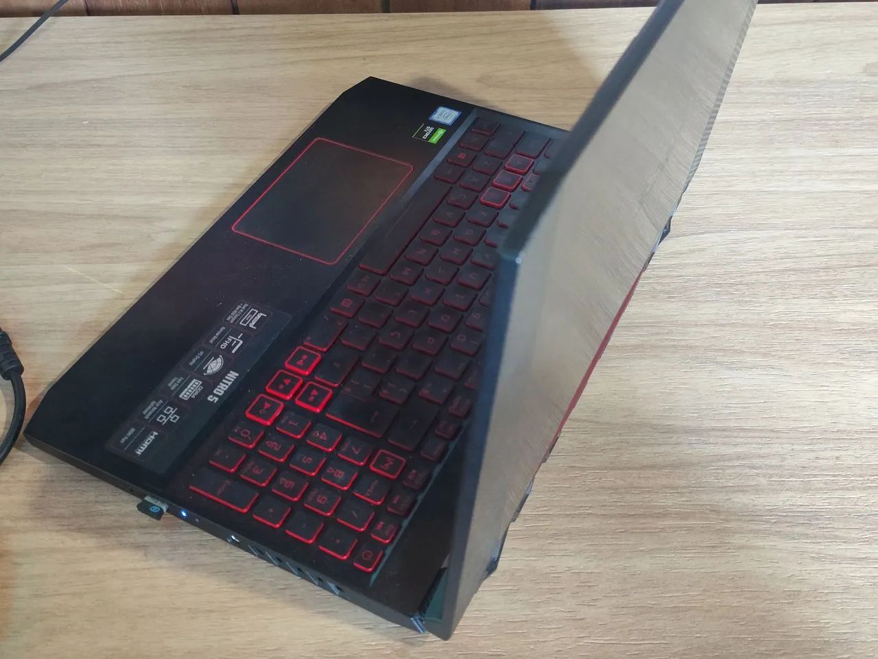 Notebook gamer Acer Nitro 5/ i5 /GTX 1650/ SSD + HD - Foto 3