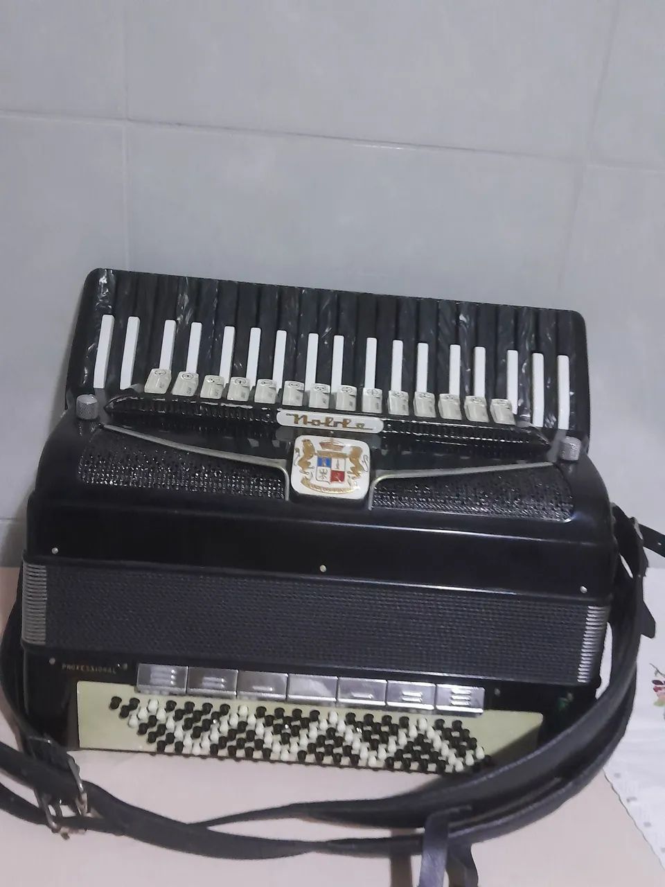 Sanfona noble 120 baixos a venda