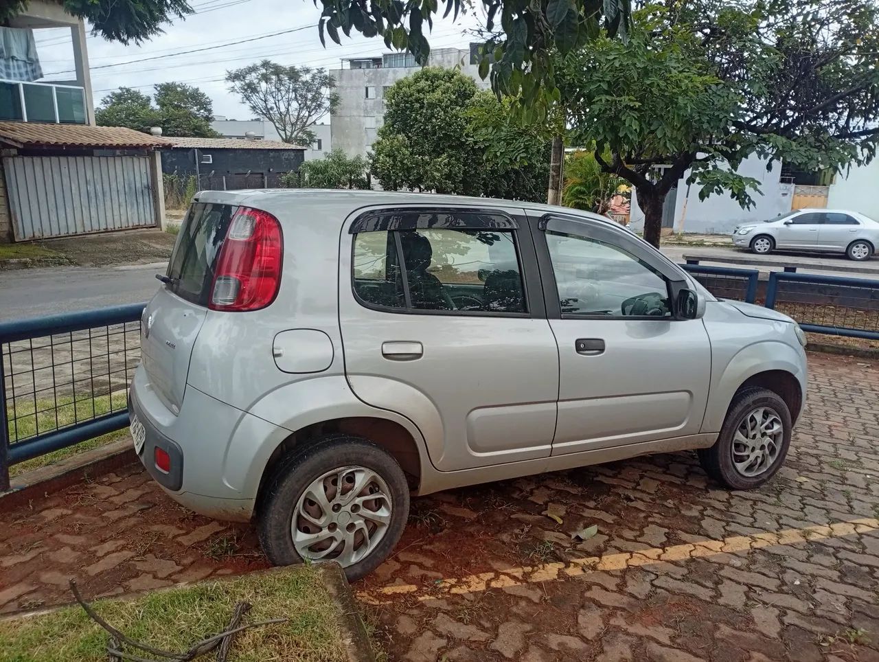 Fiat Uno UNO VIVACE/RUA 1.0 EVO Fire Flex 8V 5p 2015