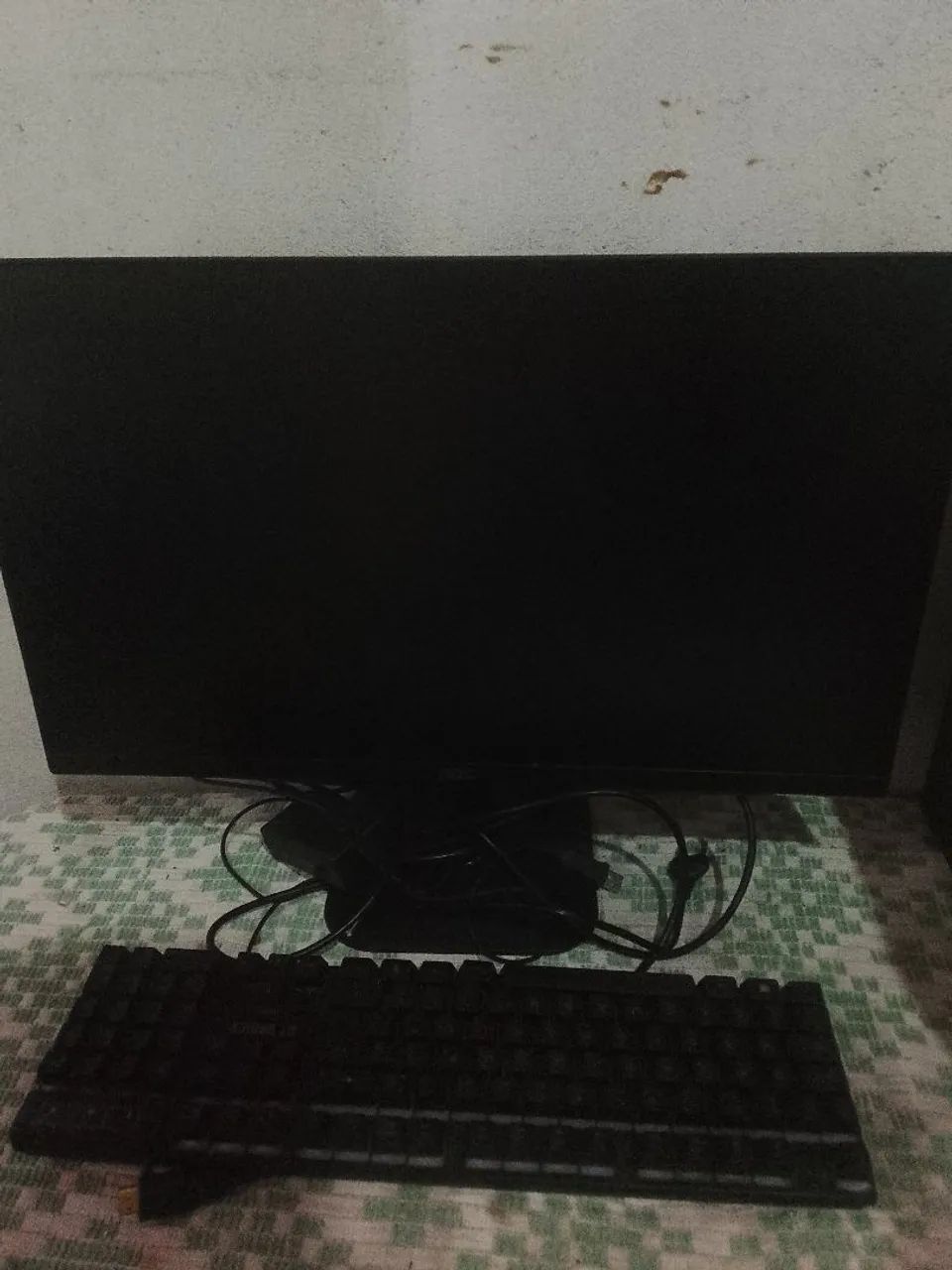 Monitor AOC