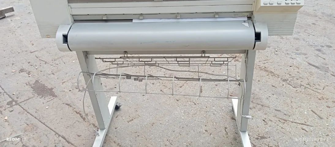 Impressora plotter HP DesignJet 650C - Foto 5