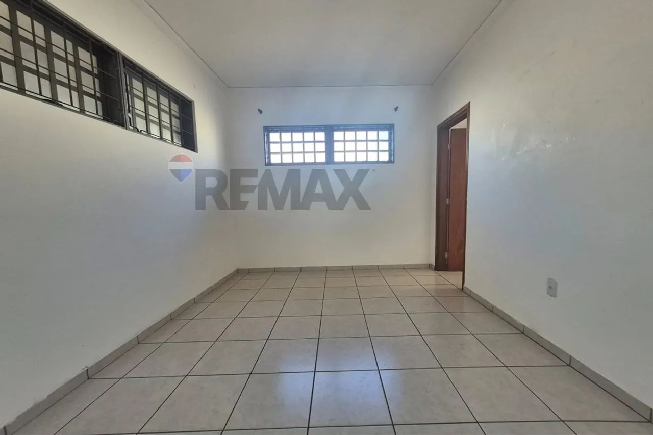 Casa para 3 dormitórios/locação - Foto 4