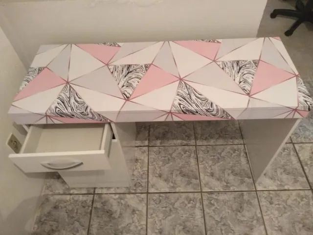 Escrivaninha | Mesa de estudos444717499920558081