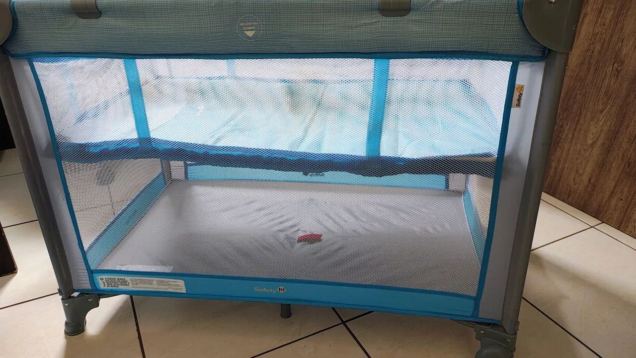Chiqueirinho de bebê Safety cor azul usado