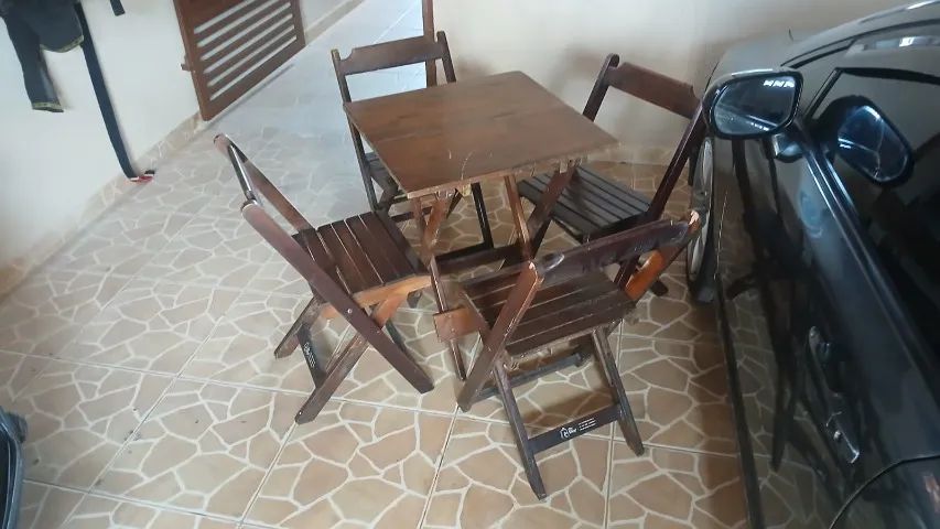 conjunto de mesa com 4 cadeiras - Foto 2