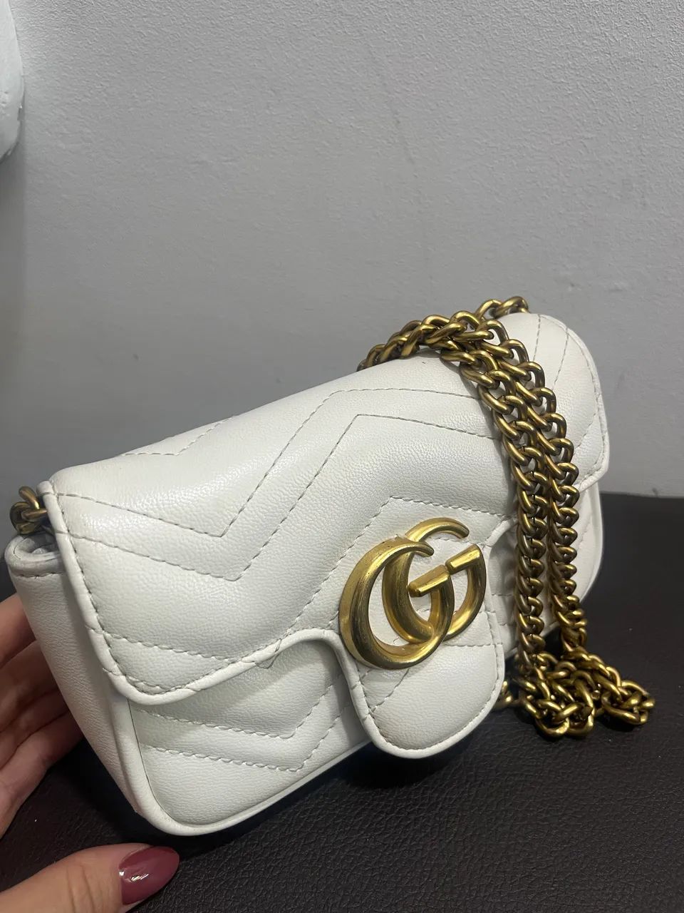 Bolsa GG mini branca com corrente  - Foto 2