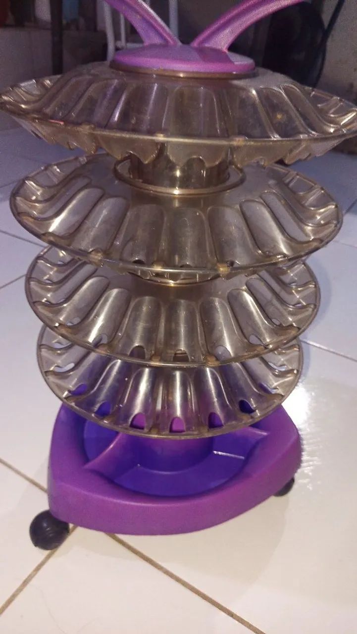 Esmalteria com rodas100reais