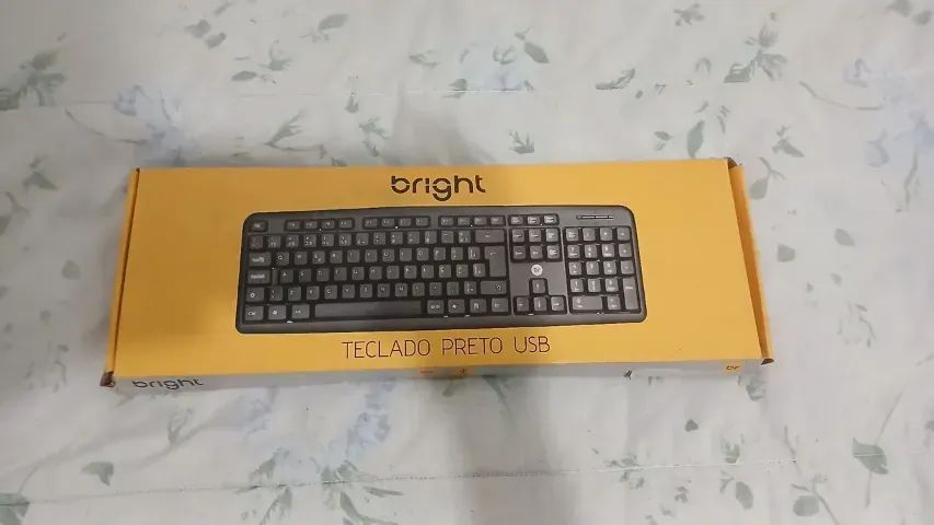 Teclado USB com Fio Bright