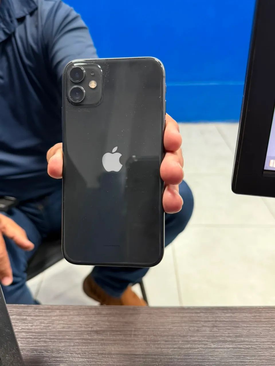 iPhone 11 - 64gb - Foto 2