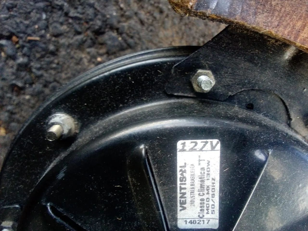 Ventilador de teto ventisol grande 170 reais  - Foto 4