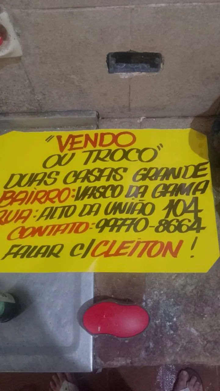 Vendo ou troco 2 casas 
