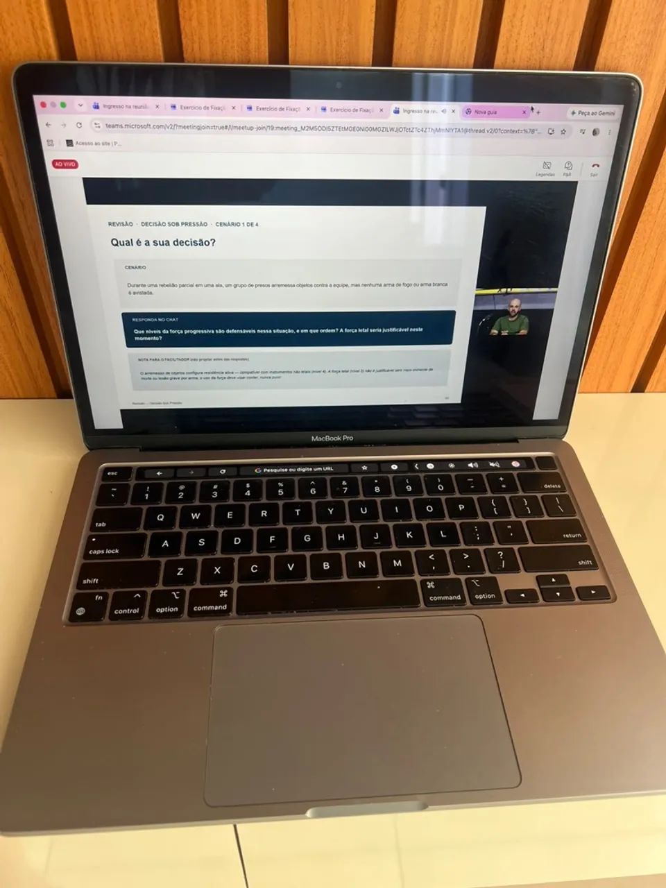 MacBook Pro M2 - Foto 4