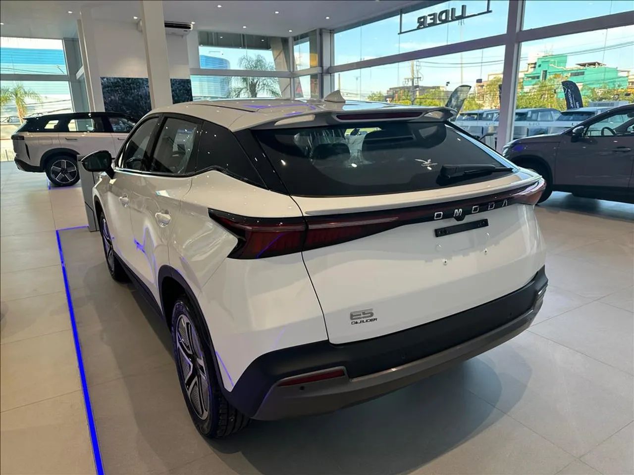 Omoda E5 Elétrico (61,1 KW) 2026 - Foto 3