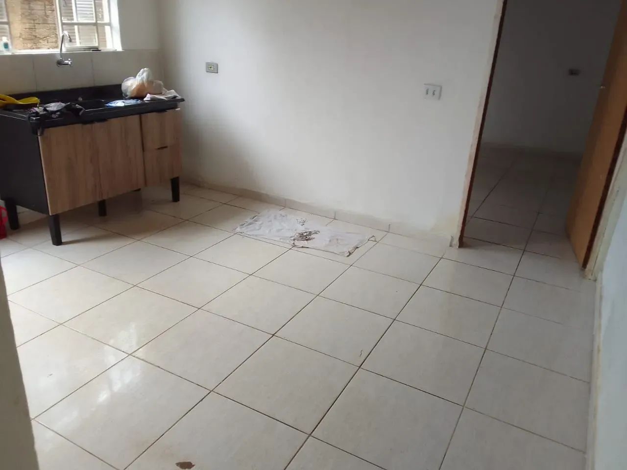 Térrea para venda possui 100 metros quadrados com 1 quarto - Foto 4