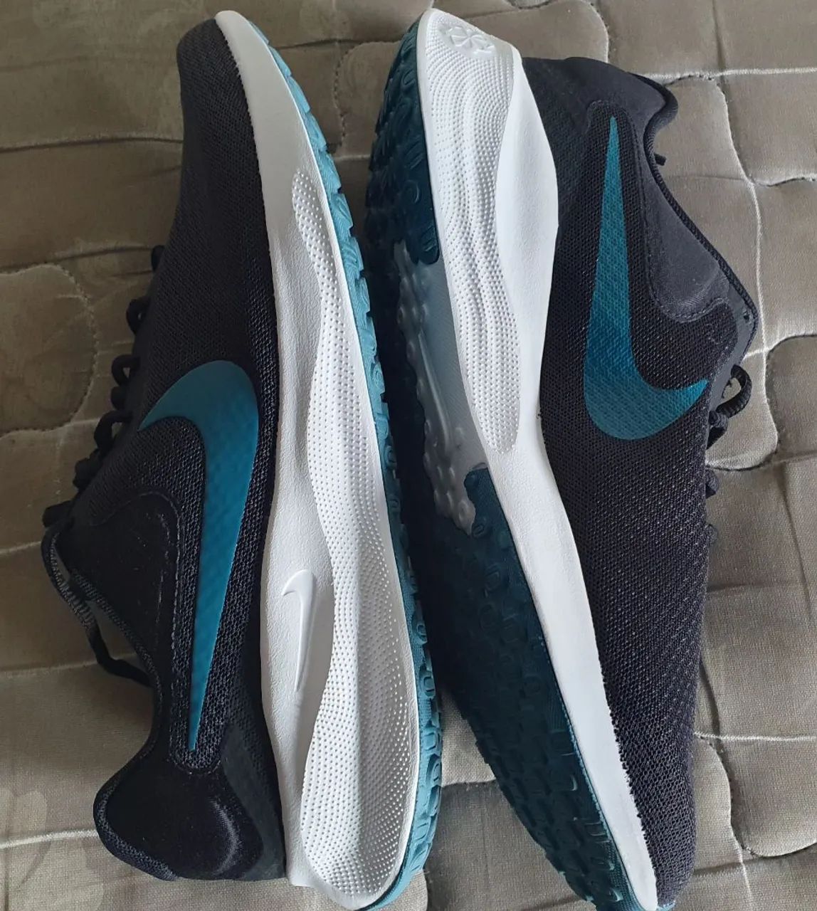 Tênis Nike Revolution 7 - Foto 3