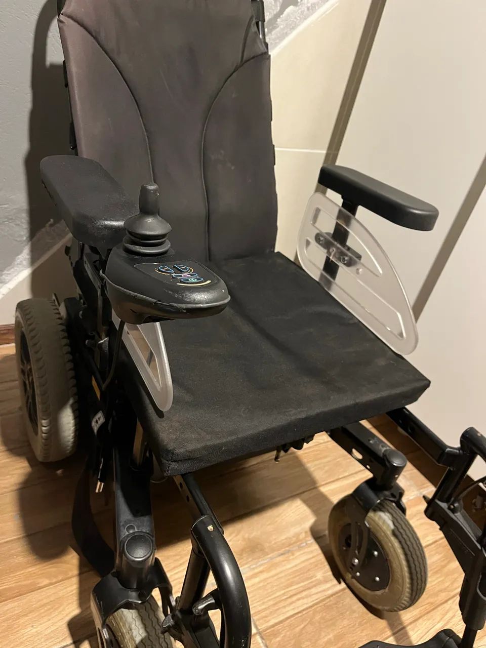 Cadeira Motorizada Ottobock  - Foto 2