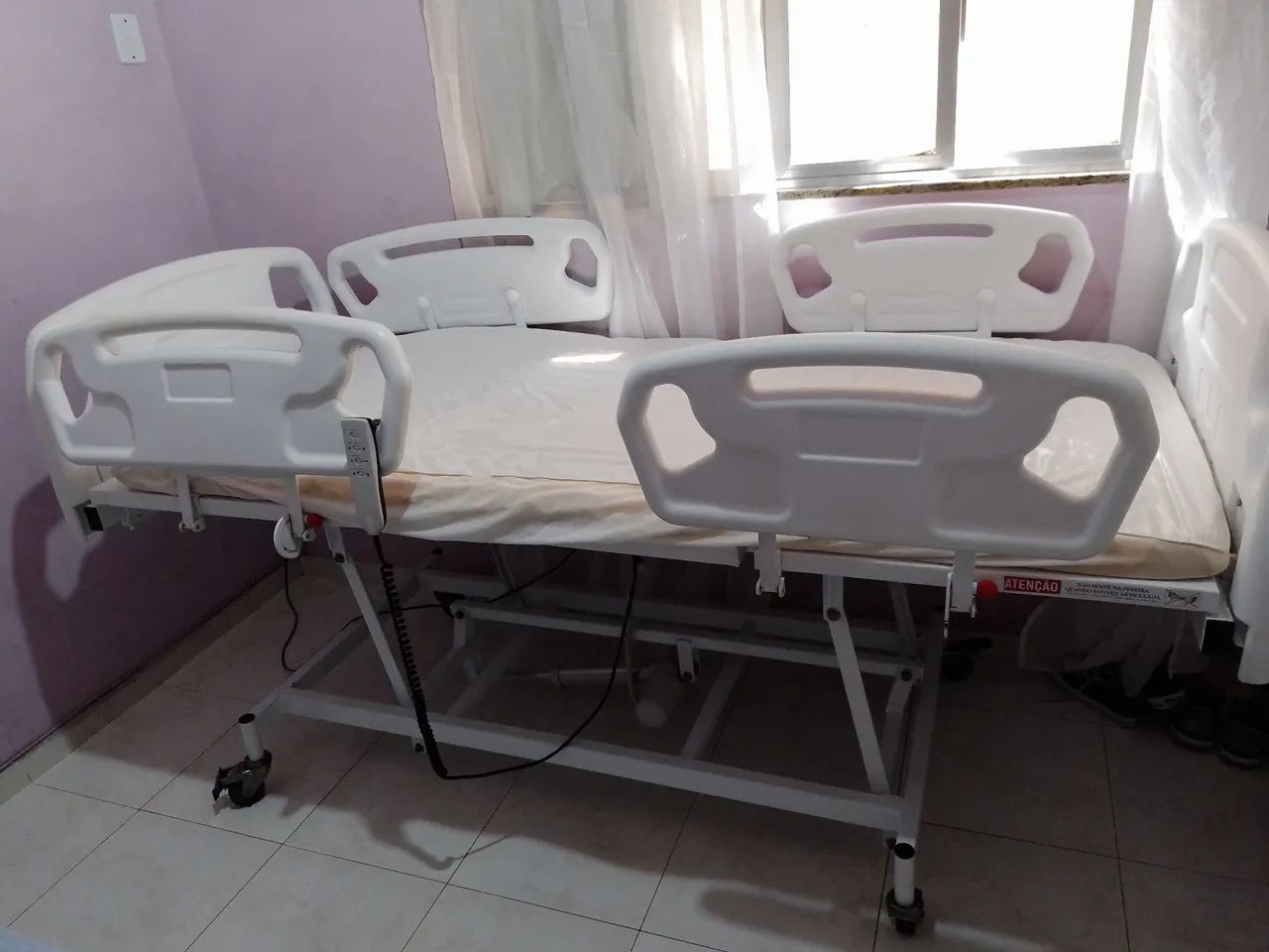 Cama hospitalar elétrica 8 posições 