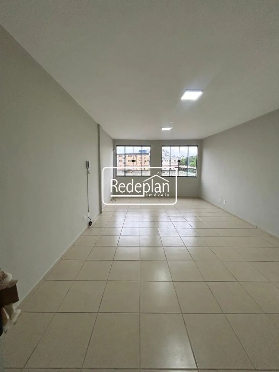 Sala Comercial no Centro de Barra Mansa! - Foto 4