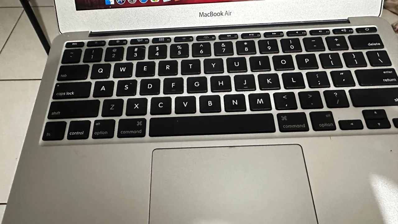 Vendo MacBook Air 13 - Foto 3