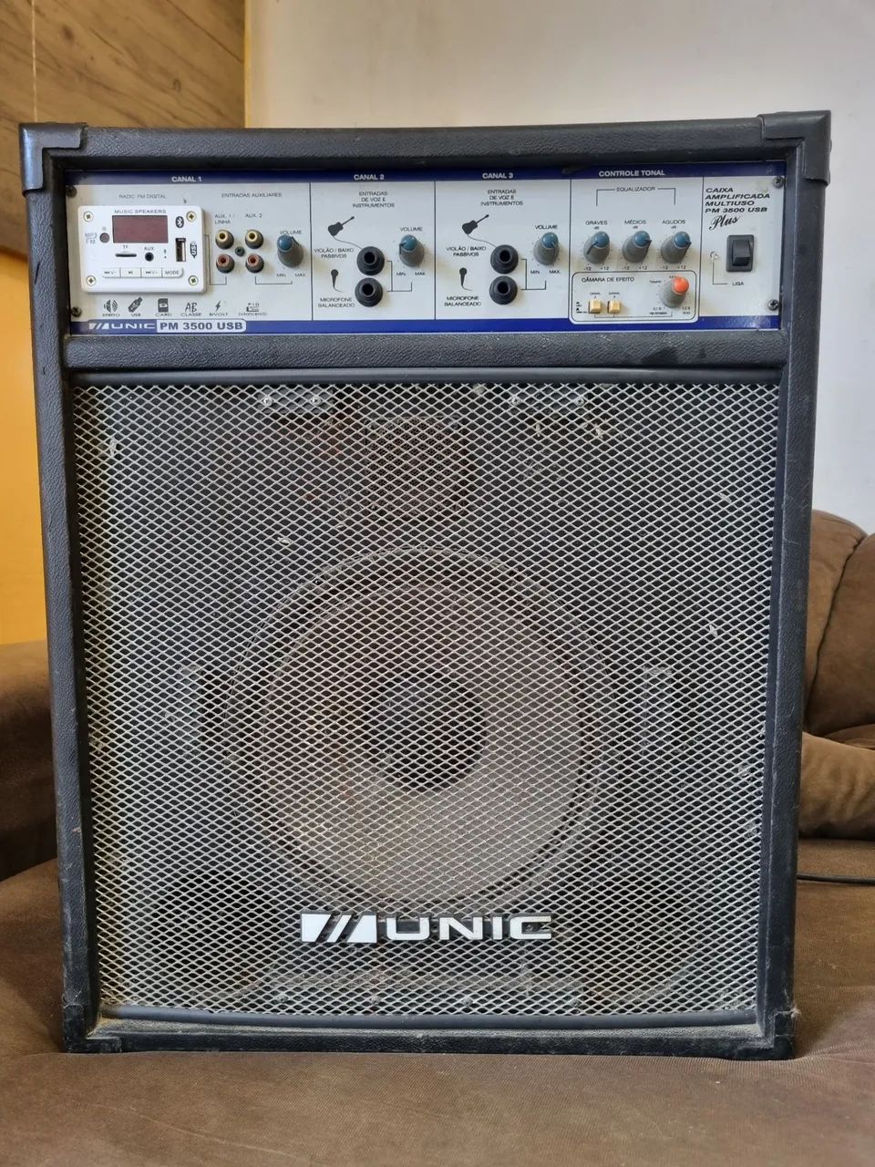 Caixa Amplificada Unic PM 3500 USB/Bluetooth 