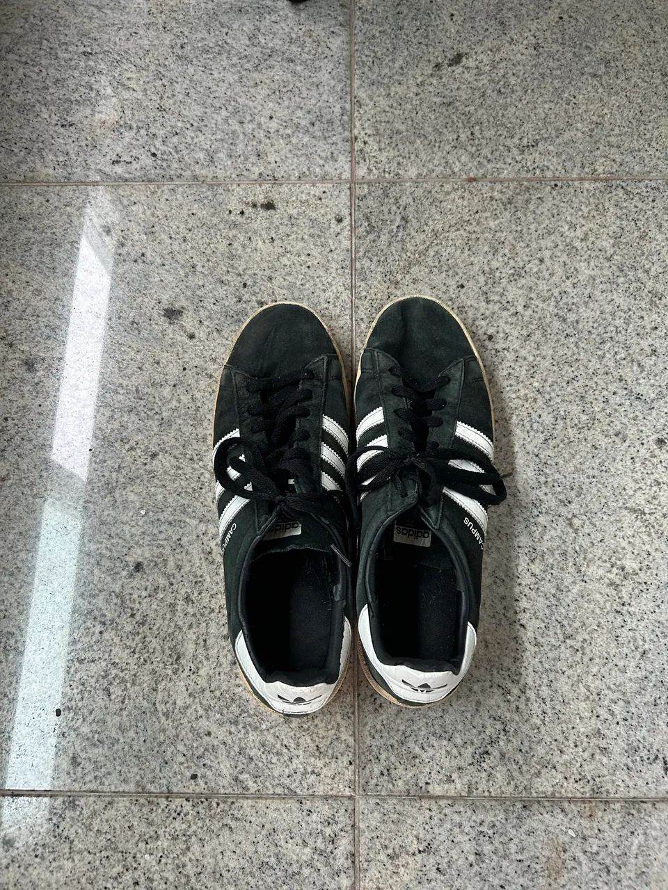 Tênis Adidas Campus Original Preto e Branco - Foto 4