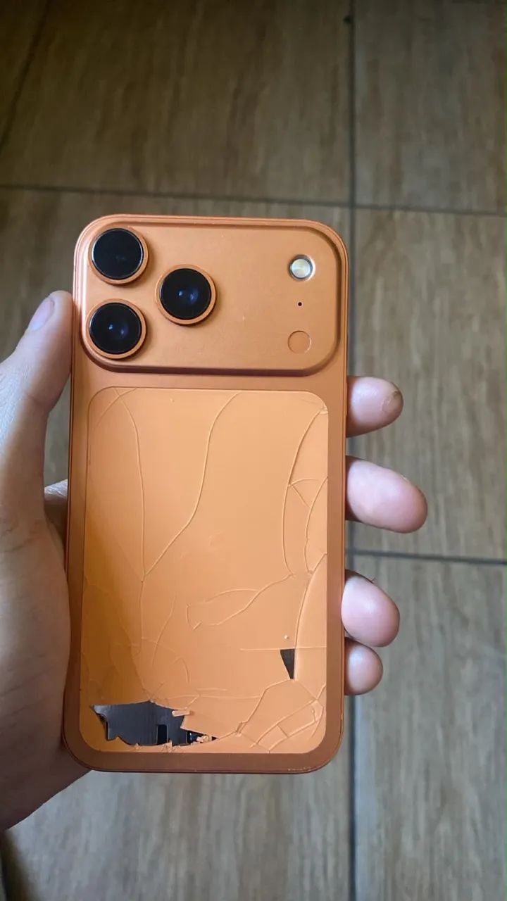 iPhone XR na carcaça do 17 pro  - Foto 5
