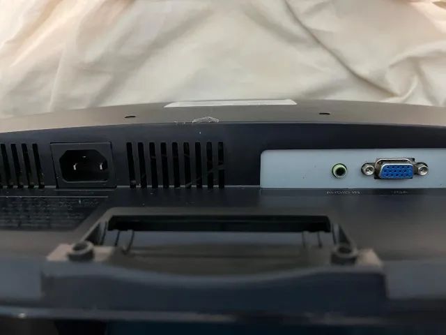 Monitor LG 19 Polegadas  - Foto 4