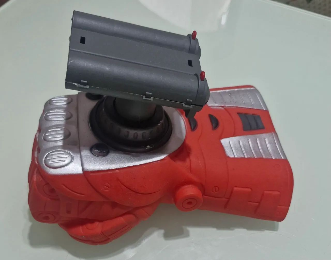 Cyber Luva Lança Míssil