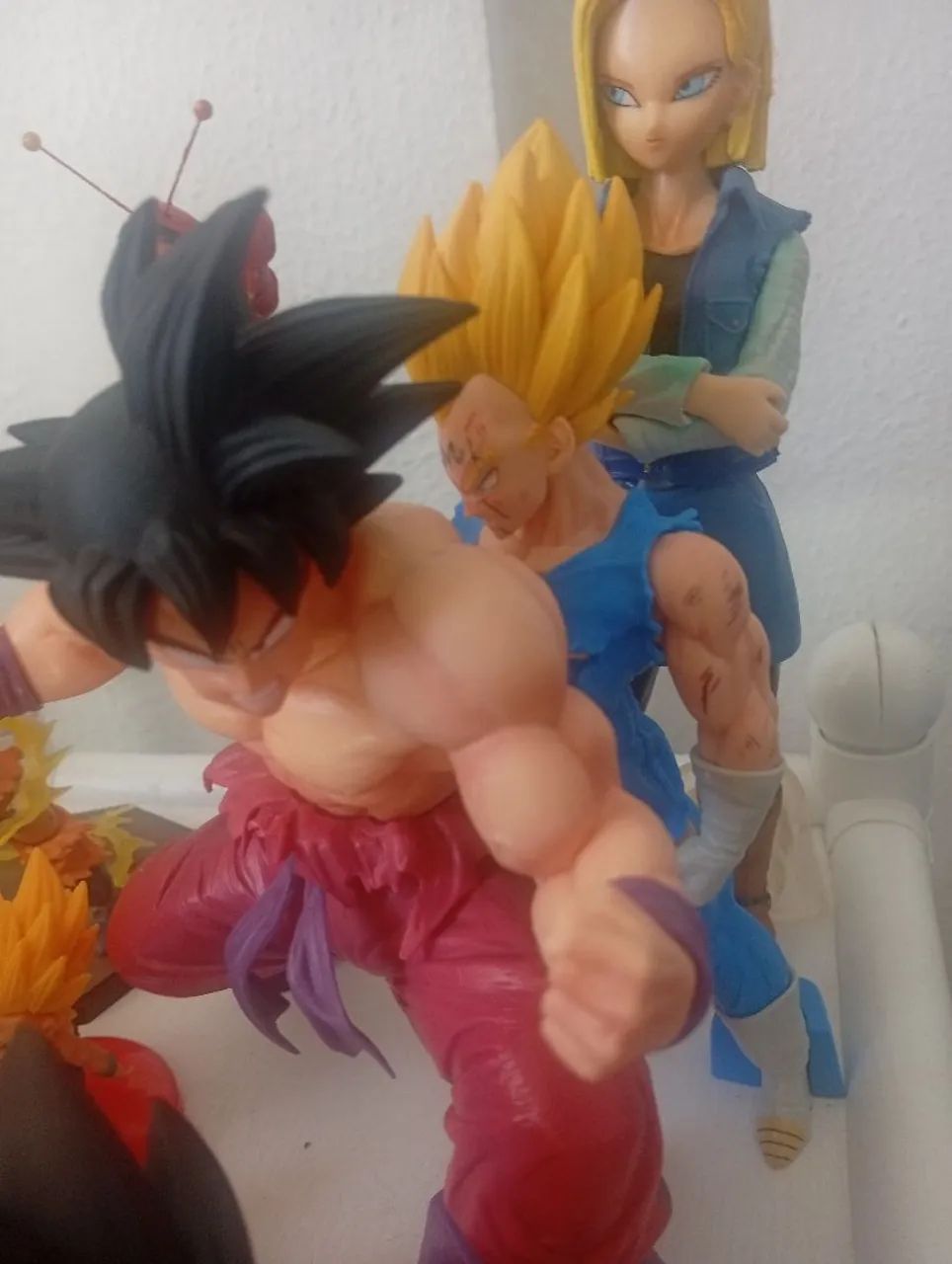 Action figures dragon ball