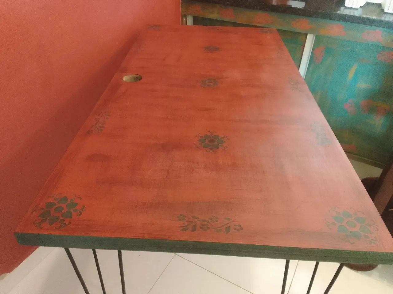Mesa aparador repaginada conservada - Foto 5
