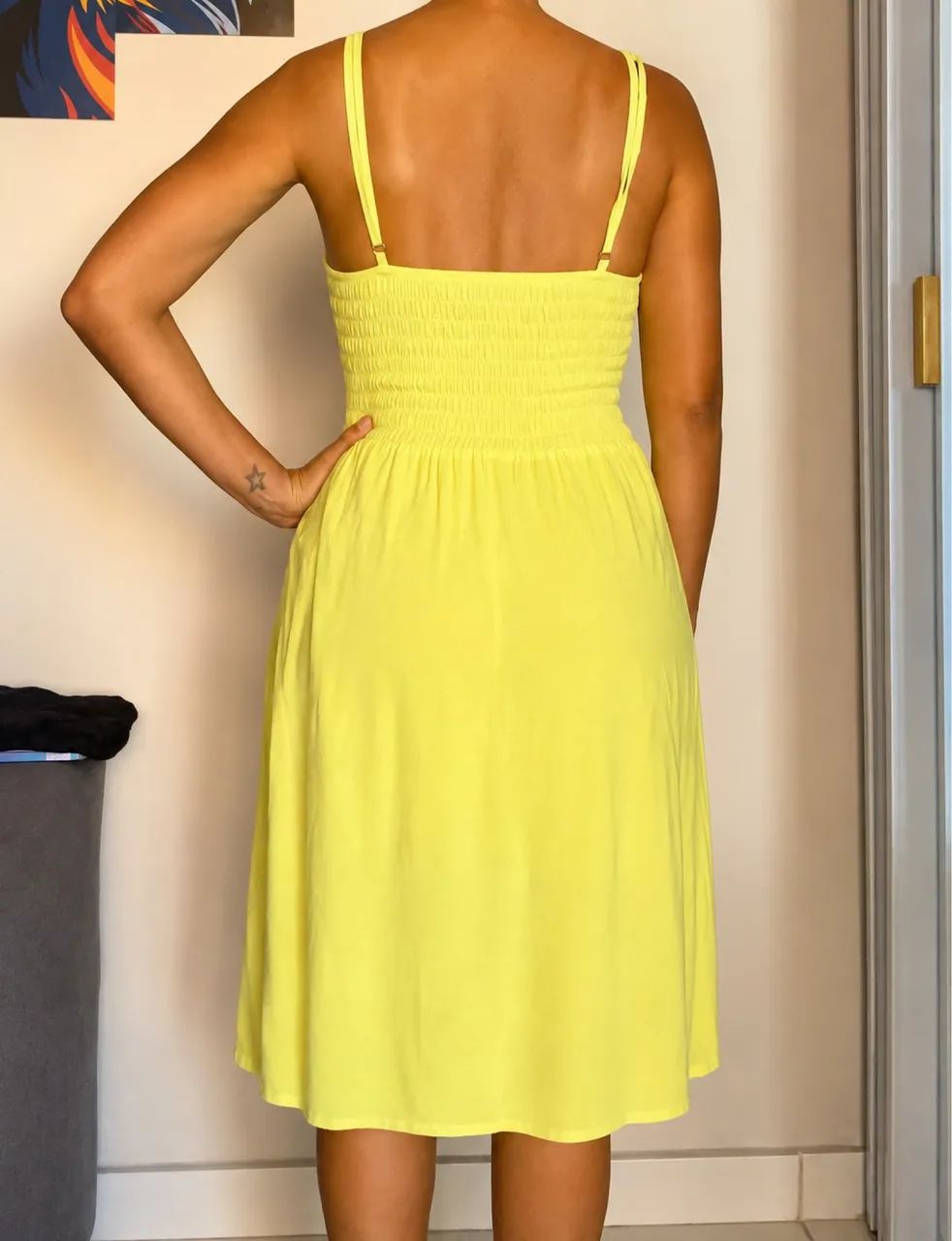 Vestido Verde-lima tamanho P - Foto 3