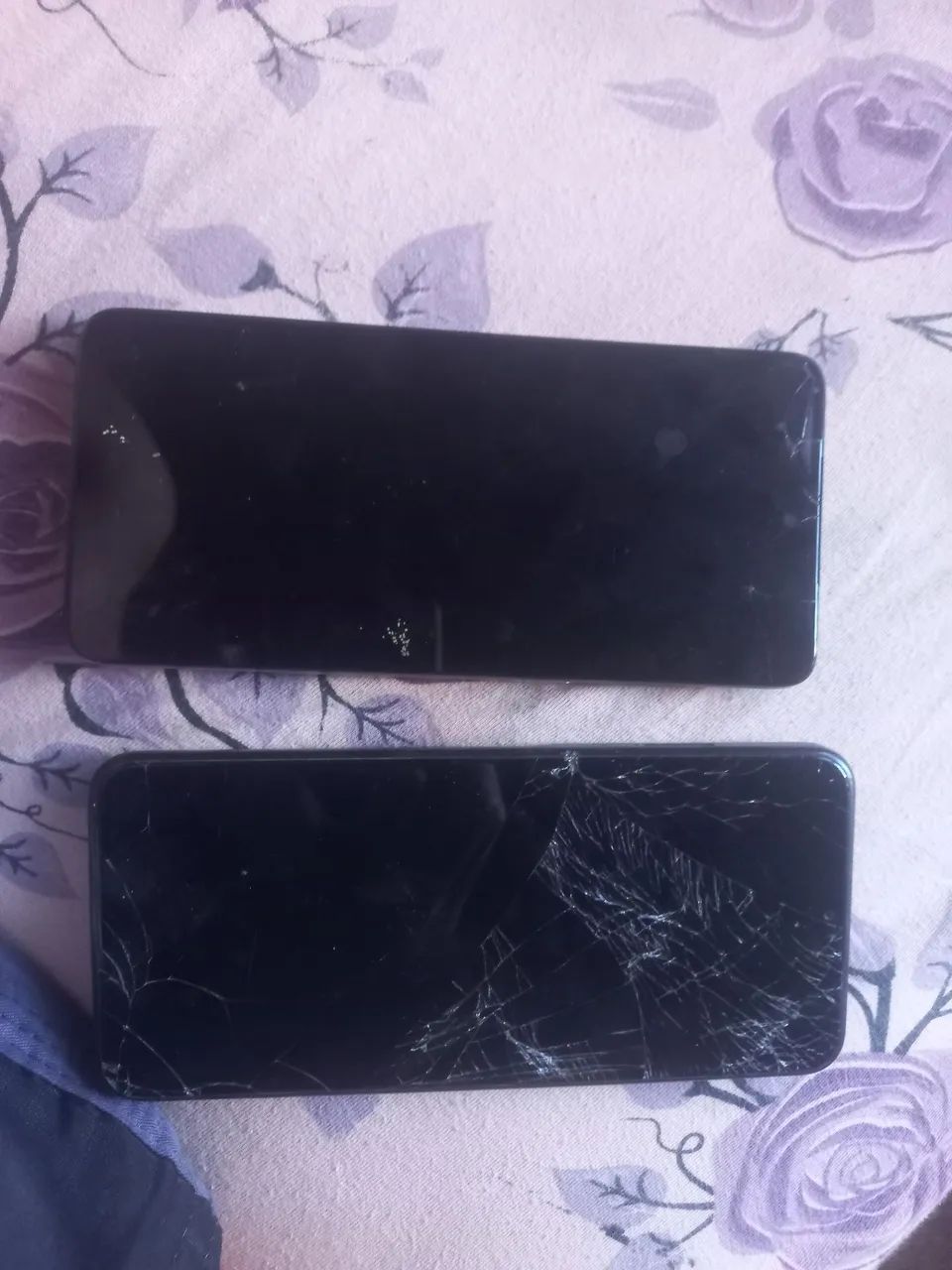 Celular moto g52 e tcl 