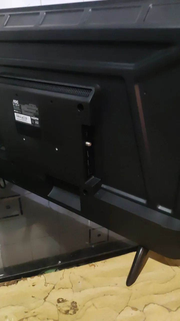 Tv AOC 32 polegadas em estado de zera - Foto 2
