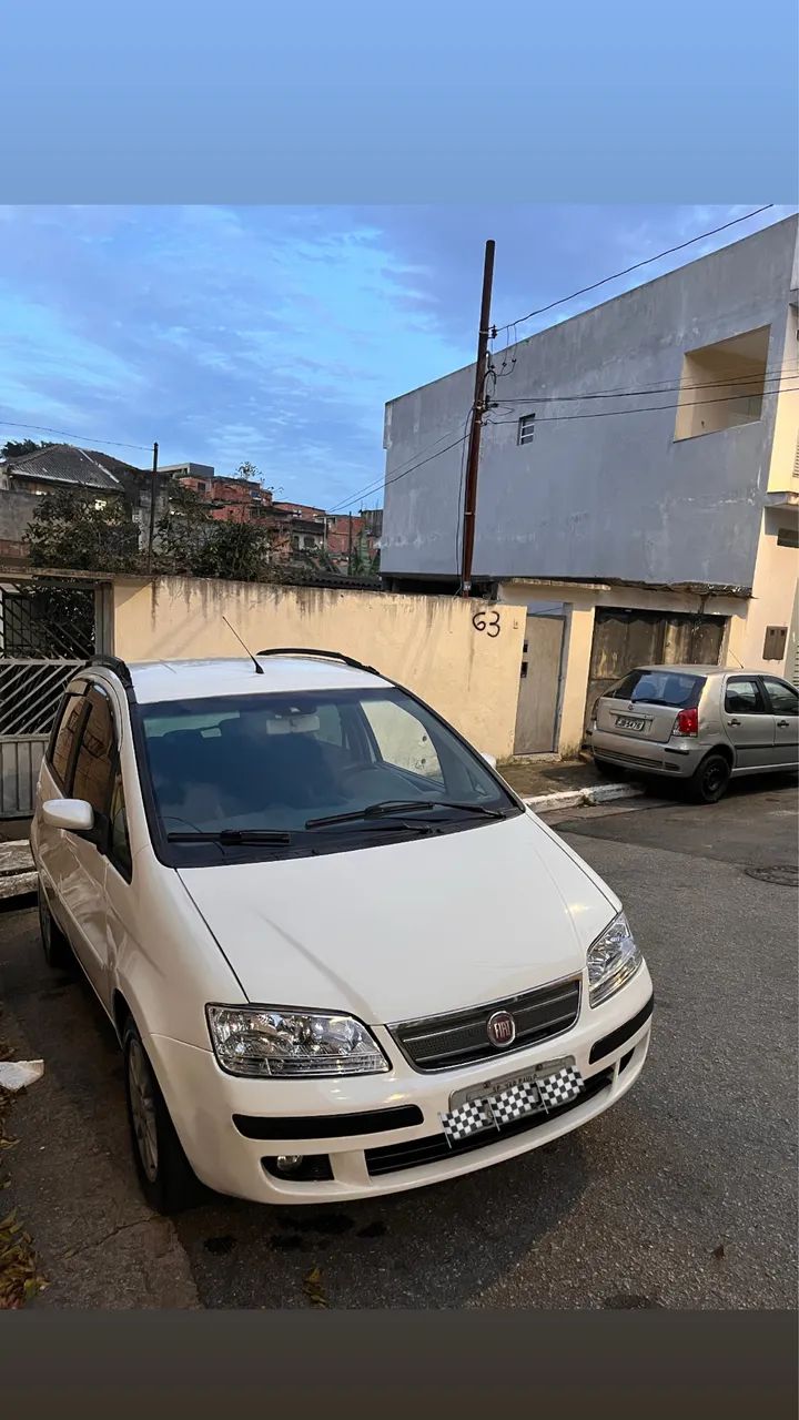 Fiat Idea ELX 1.4 MPI Fire Flex 8V 5P 2009