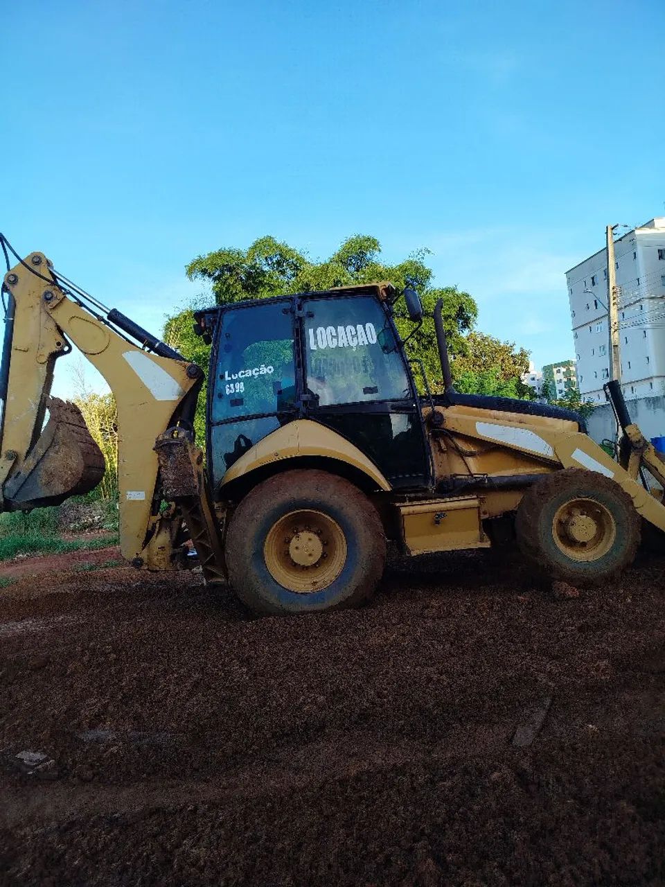 Retroescavadeira CAT mais nova de Palmas  - Foto 2