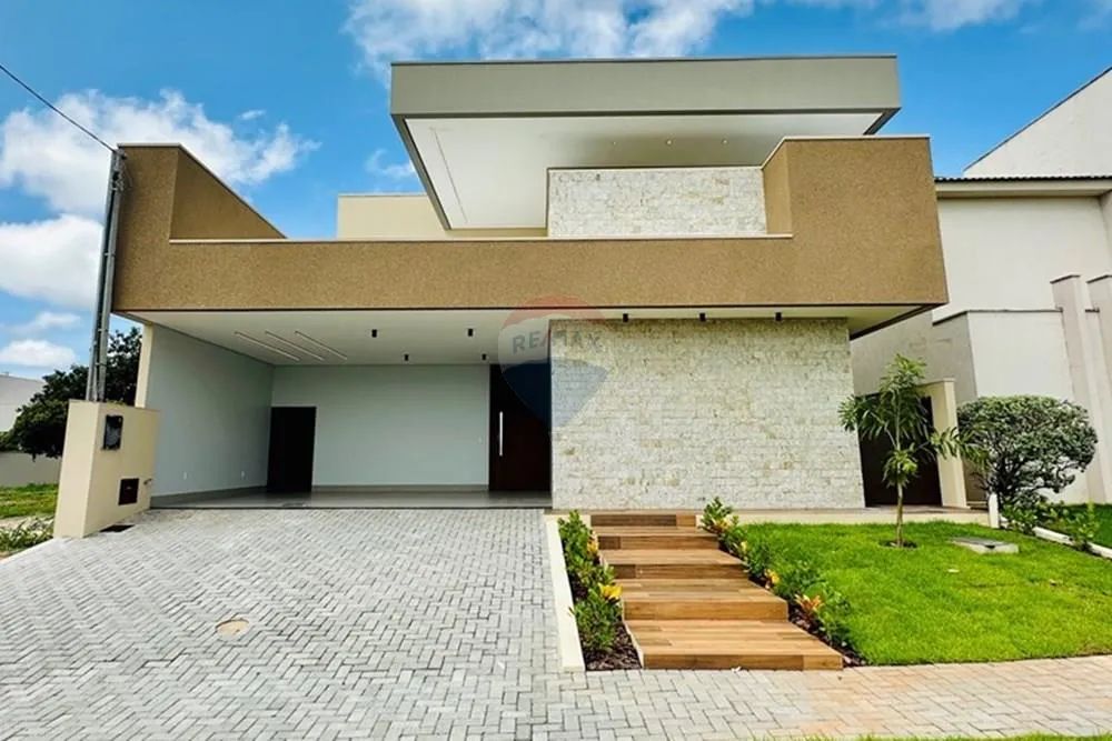 Casa à venda com 04 suítes no Jardins Siena em Araguaína TO