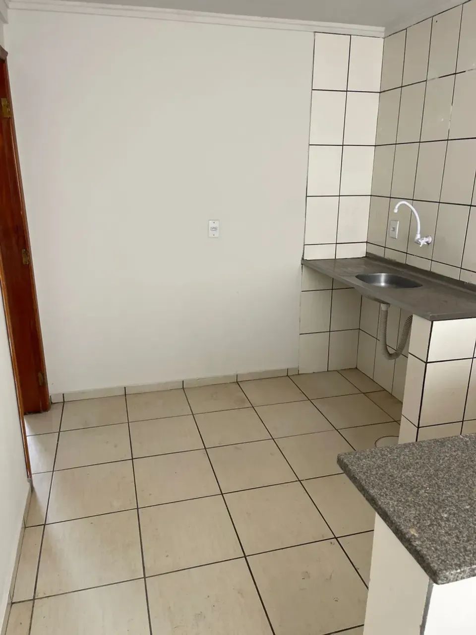 apartamento para alugar com 2 quartos sendo 1 suite e sacada no bairro consil - Foto 5