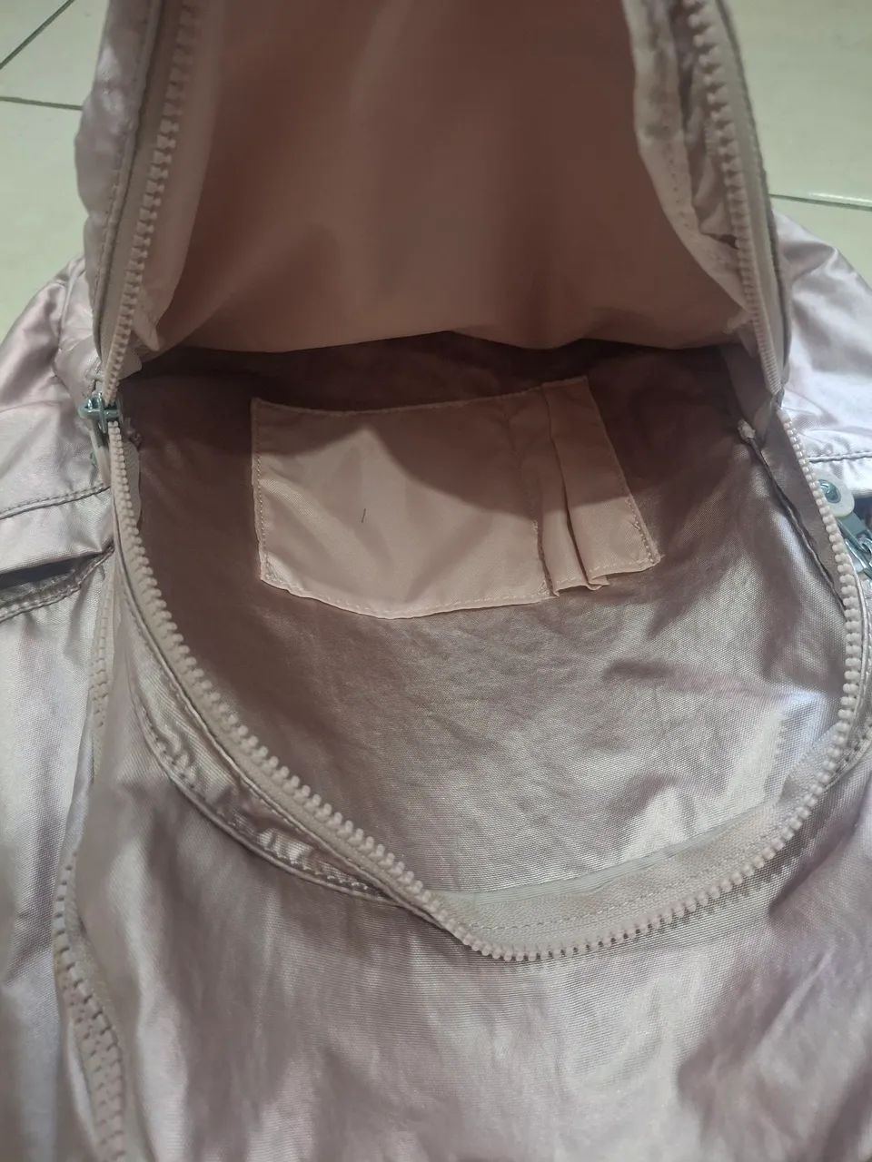 Mochila kipling bronze pink met - NOVA nunca usada - Foto 4