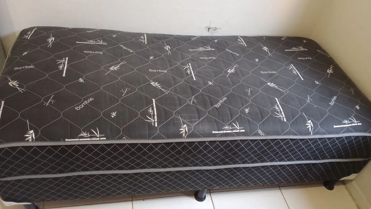 Cama box pra vender 