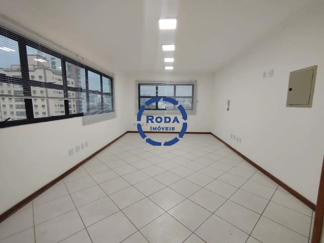Sala Comercial na Av. Pedro Lessa  35m²  Oportunidade em Santos - Foto 3