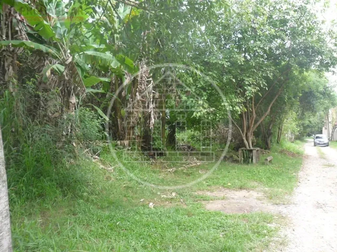 Terreno à venda no Parque do Terceiro Lago