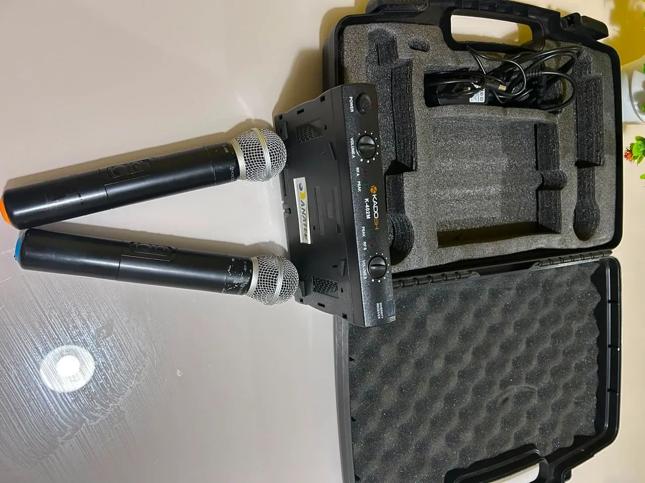 Microfone Sem Fio Duplo Kadosh K-402M - Pra vender logo - Foto 5