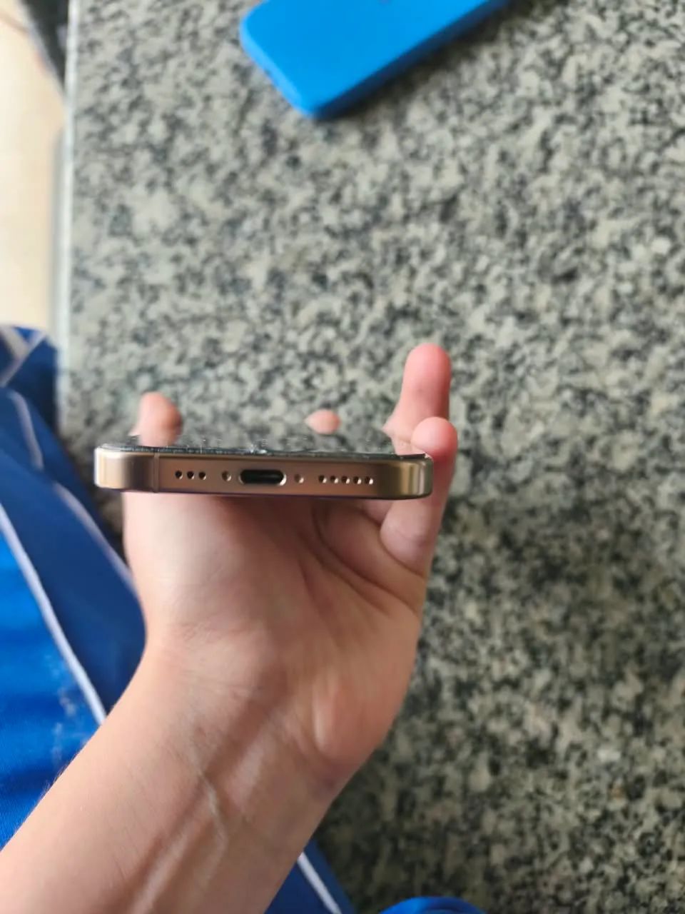 Vendo! iPhone 16 pro,128g,semi novo. - Foto 4