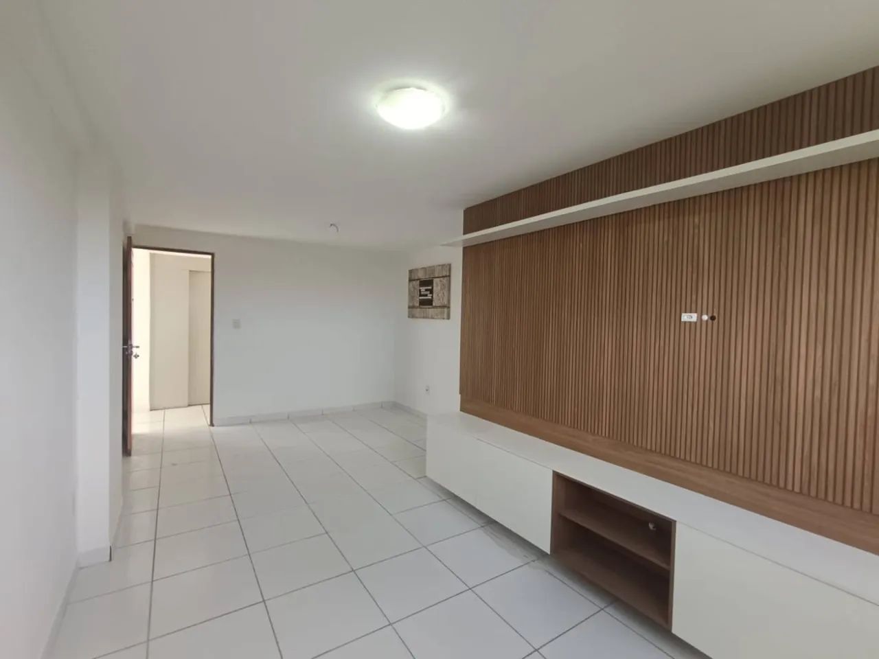 APARTAMENTO AO LADO DA UNIPÊ (LOCAÇÃO)