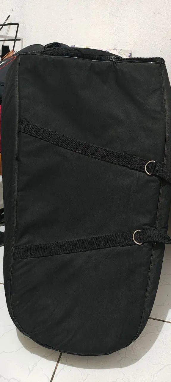 Capa para tuba seminova. - Foto 3