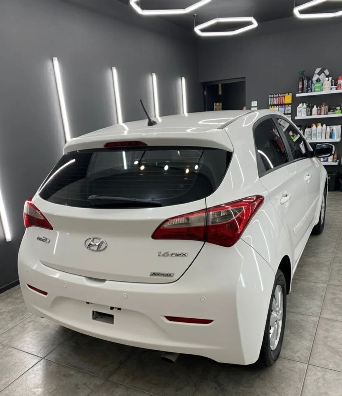 Hyundai HB20 C.style/c.plus 1.6 Flex 16V Aut. 2013 - Foto 4