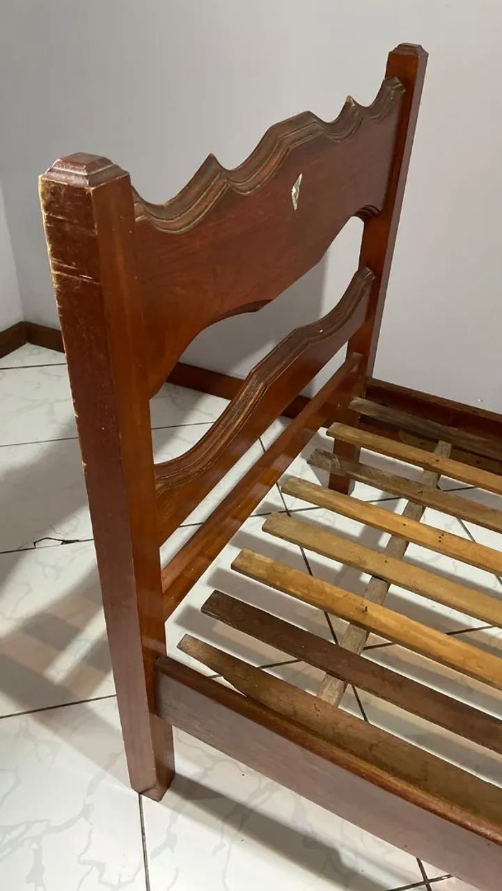 Vendo cama em perfeito estado 700 - Foto 4