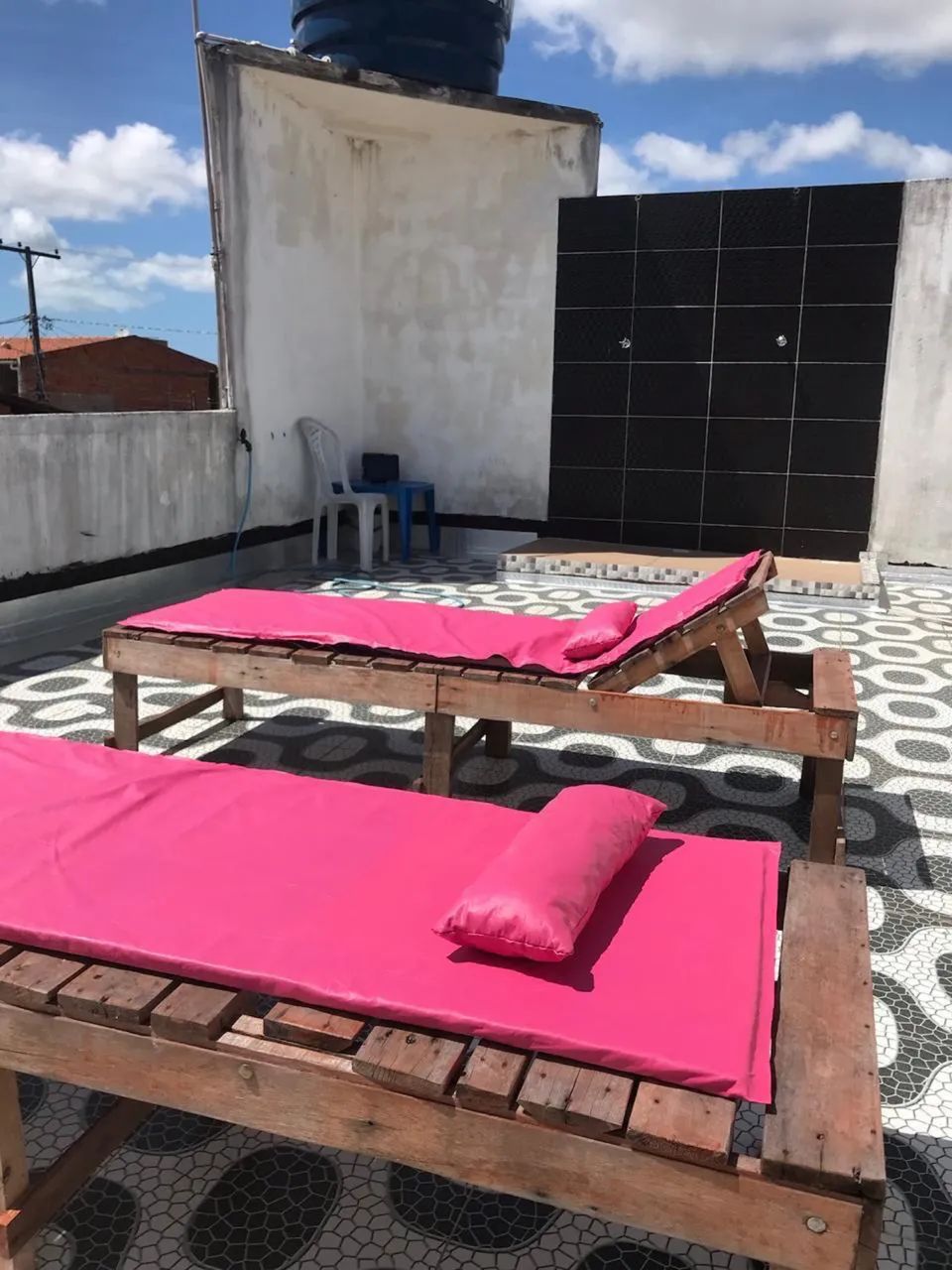 Alugo Ponto + Kitnet + Laje 