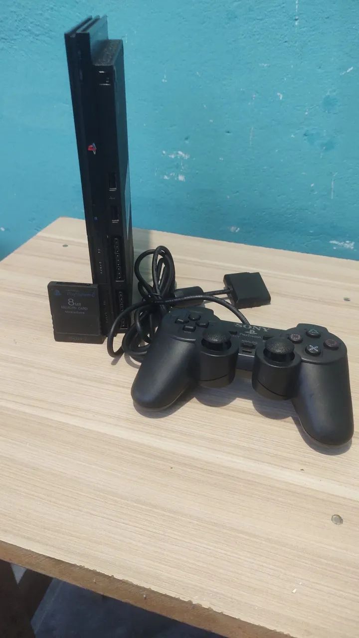 PS2 slim funcionando perfeitamente com memóricard e um controle e um jogo - Foto 3